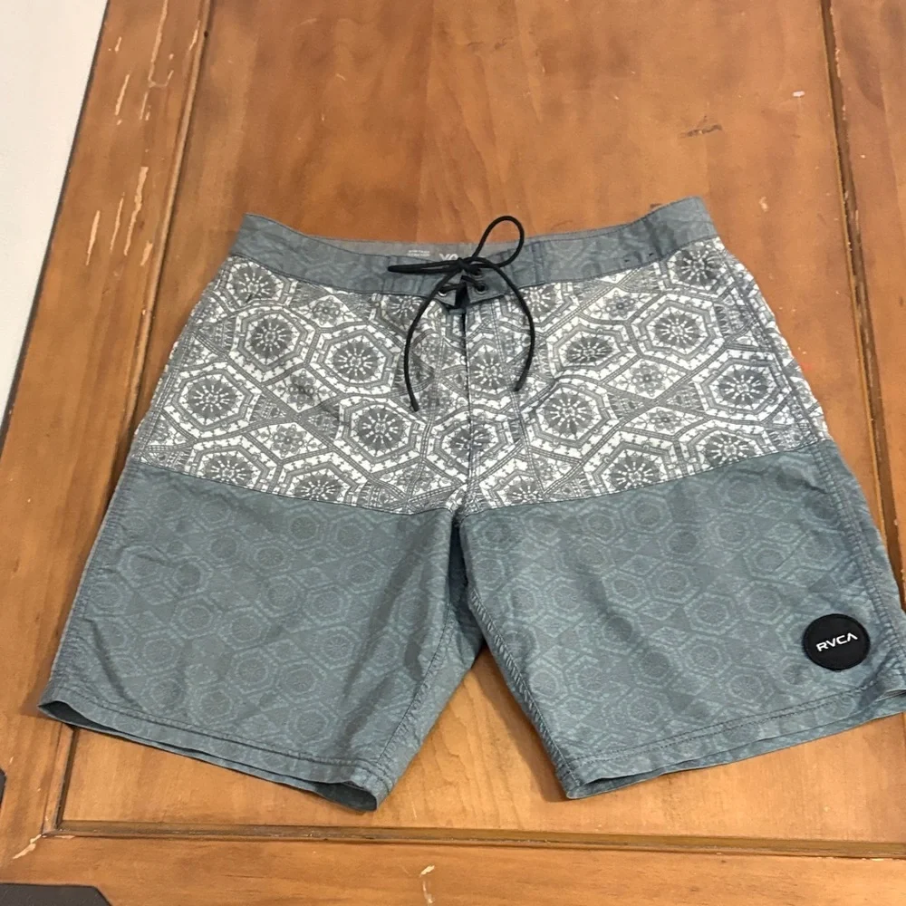 RVCA Men's Patterned Board Swim Shorts Size 31
